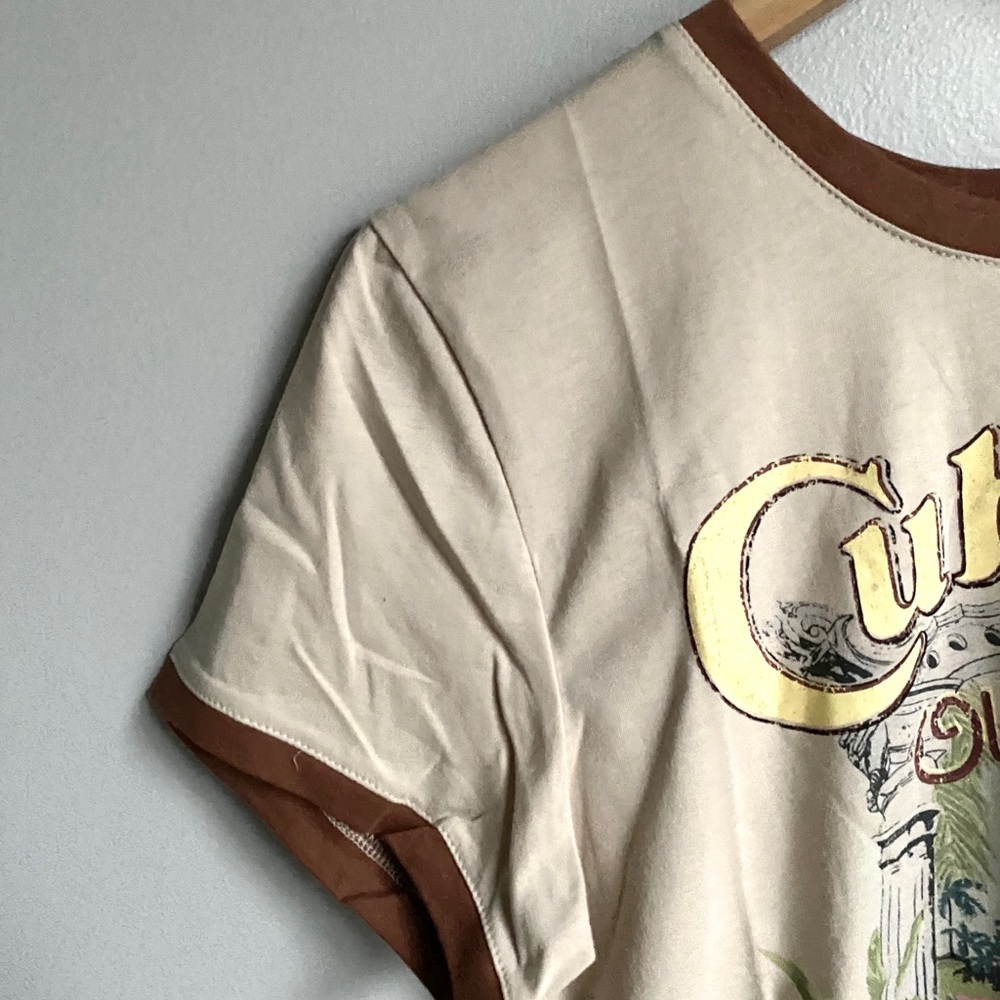 Vintage Graphic Tee - Picture 6 of 8